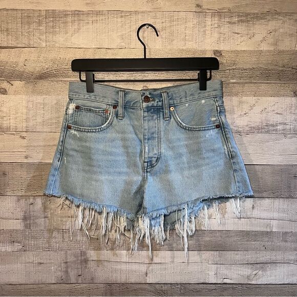 Madewell Denim Frayed Hem Relaxed Fit High Rise Shorts - Picture 1 of 10